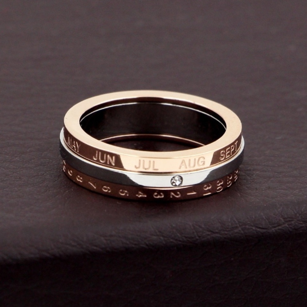 Rotating Date Ring - Picture 2 of 5